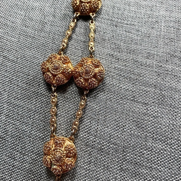 Lisner Necklace Gold Tone Statement Signed 20”+3” Hook Clasp - Picture 12 of 16